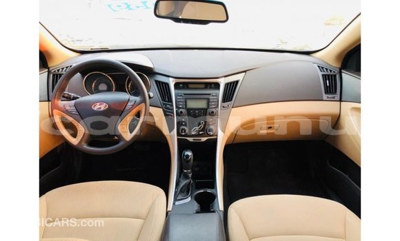 Buy Import Hyundai Sonata Red Car in Import - Dubai in Region of Bouenza Buy Import Hyundai Sonata Red Car in Import - Dubai in Region of Bouenza