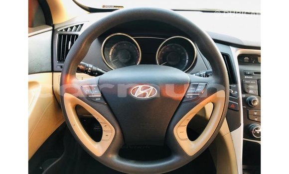 Buy Import Hyundai Sonata Red Car in Import - Dubai in Region of Bouenza Buy Import Hyundai Sonata Red Car in Import - Dubai in Region of Bouenza