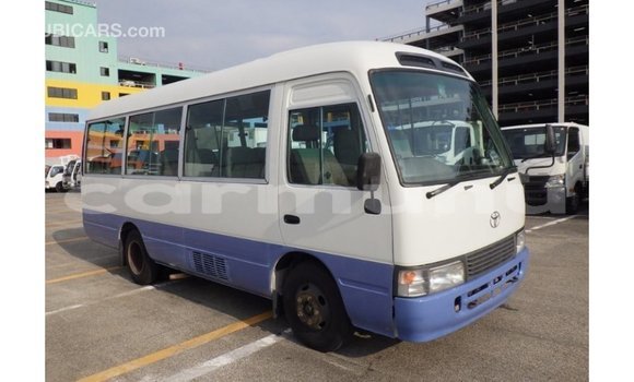Buy Import Toyota Coaster White Car in Import - Dubai in Region of Bouenza Buy Import Toyota Coaster White Car in Import - Dubai in Region of Bouenza