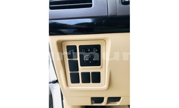 Buy Import Toyota Prado White Car in Import - Dubai in Region of Bouenza Buy Import Toyota Prado White Car in Import - Dubai in Region of Bouenza