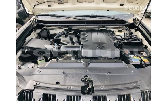 Buy Import Toyota Prado White Car in Import - Dubai in Region of Bouenza Buy Import Toyota Prado White Car in Import - Dubai in Region of Bouenza