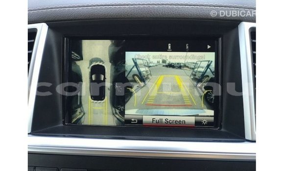 Buy Import Mercedes-Benz 190 White Car in Import - Dubai in Region of Bouenza Buy Import Mercedes-Benz 190 White Car in Import - Dubai in Region of Bouenza