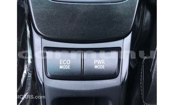 Acheter Import Voiture Toyota Fortuner Blanc à Import - Dubai, Région de la Bouenza Acheter Import Voiture Toyota Fortuner Blanc à Import - Dubai, Région de la Bouenza