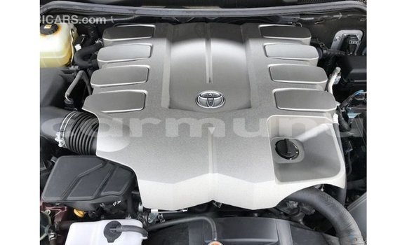 Buy Import Toyota Land Cruiser Red Car in Import - Dubai in Region of Bouenza Buy Import Toyota Land Cruiser Red Car in Import - Dubai in Region of Bouenza