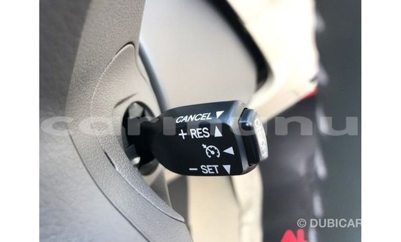 Acheter Import Voiture Toyota Prado Blanc à Import - Dubai, Région de la Bouenza Acheter Import Voiture Toyota Prado Blanc à Import - Dubai, Région de la Bouenza