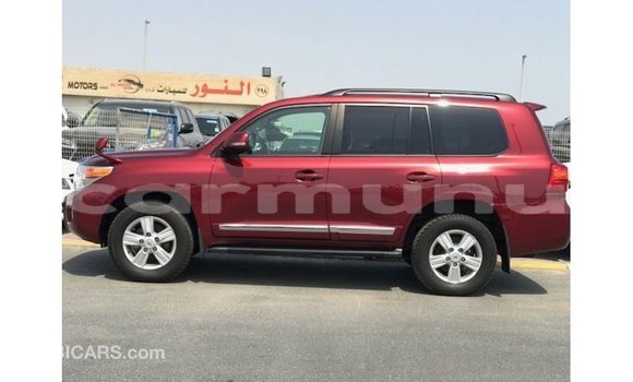 Buy Import Toyota Land Cruiser Red Car in Import - Dubai in Region of Bouenza Buy Import Toyota Land Cruiser Red Car in Import - Dubai in Region of Bouenza