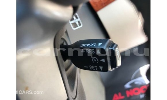 Buy Import Toyota Land Cruiser Red Car in Import - Dubai in Region of Bouenza Buy Import Toyota Land Cruiser Red Car in Import - Dubai in Region of Bouenza