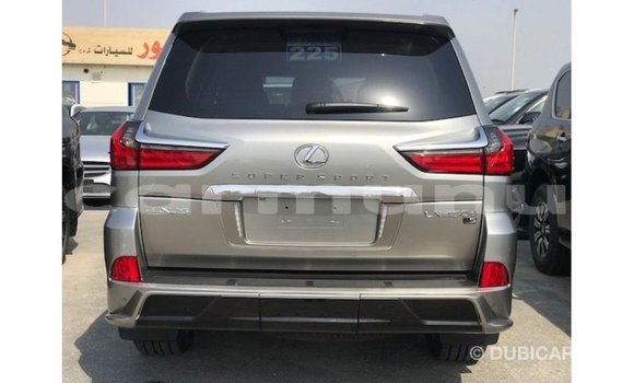 Acheter Import Voiture Lexus LX Autre à Import - Dubai, Région de la Bouenza Acheter Import Voiture Lexus LX Autre à Import - Dubai, Région de la Bouenza