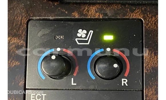 Acheter Import Voiture Toyota Land Cruiser Noir à Import - Dubai, Région de la Bouenza Acheter Import Voiture Toyota Land Cruiser Noir à Import - Dubai, Région de la Bouenza