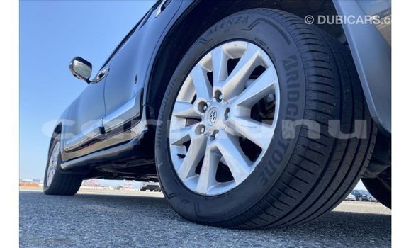 Acheter Import Voiture Toyota Land Cruiser Noir à Import - Dubai, Région de la Bouenza Acheter Import Voiture Toyota Land Cruiser Noir à Import - Dubai, Région de la Bouenza