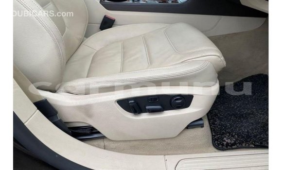 Buy Import Volkswagen Touareg Other Car in Import - Dubai in Region of Bouenza Buy Import Volkswagen Touareg Other Car in Import - Dubai in Region of Bouenza