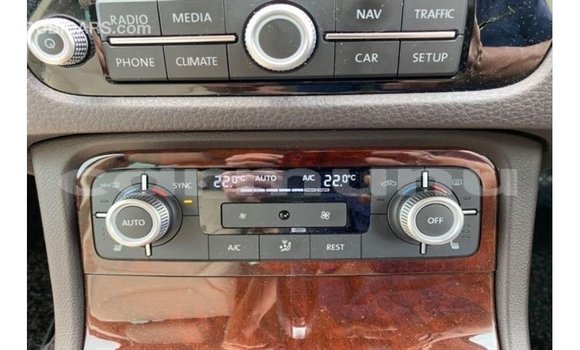 Buy Import Volkswagen Touareg Other Car in Import - Dubai in Region of Bouenza Buy Import Volkswagen Touareg Other Car in Import - Dubai in Region of Bouenza