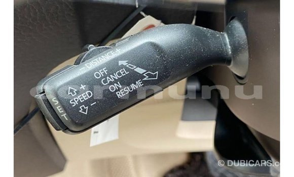 Buy Import Volkswagen Touareg Other Car in Import - Dubai in Region of Bouenza Buy Import Volkswagen Touareg Other Car in Import - Dubai in Region of Bouenza