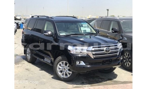 Acheter Import Voiture Toyota Land Cruiser Noir à Import - Dubai, Région de la Bouenza Acheter Import Voiture Toyota Land Cruiser Noir à Import - Dubai, Région de la Bouenza