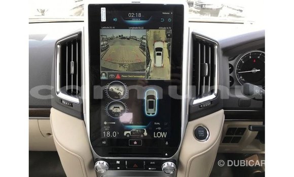 Acheter Import Voiture Toyota Land Cruiser Noir à Import - Dubai, Région de la Bouenza Acheter Import Voiture Toyota Land Cruiser Noir à Import - Dubai, Région de la Bouenza