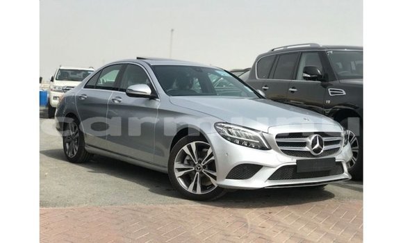 Buy Import Mercedes-Benz 200 Other Car in Import - Dubai in Region of Bouenza