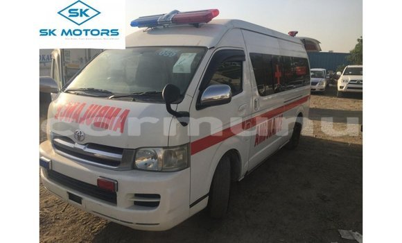 Acheter Import Voiture Toyota Hiace Blanc à Import - Dubai, Région de la Bouenza Acheter Import Voiture Toyota Hiace Blanc à Import - Dubai, Région de la Bouenza