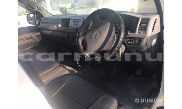 Buy Import Toyota Hiace White Car in Import - Dubai in Region of Bouenza Buy Import Toyota Hiace White Car in Import - Dubai in Region of Bouenza