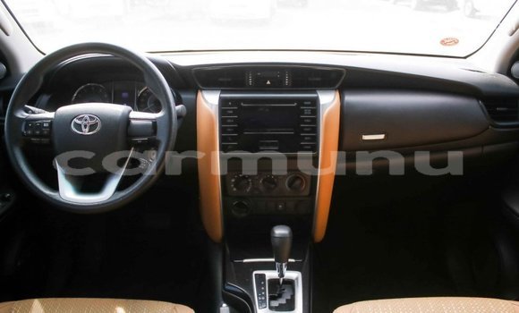 Buy Import Toyota Fortuner White Car in Import - Dubai in Region of Bouenza Buy Import Toyota Fortuner White Car in Import - Dubai in Region of Bouenza
