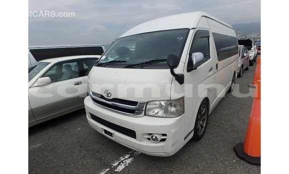 Buy Import Toyota Hiace White Car in Import - Dubai in Region of Bouenza Buy Import Toyota Hiace White Car in Import - Dubai in Region of Bouenza