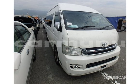 Buy Import Toyota Hiace White Car in Import - Dubai in Region of Bouenza Buy Import Toyota Hiace White Car in Import - Dubai in Region of Bouenza