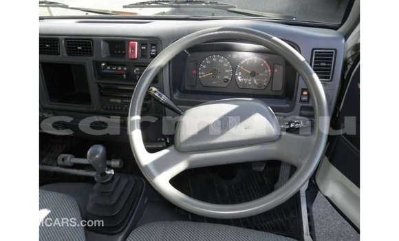 Buy Import Toyota Dyna White Truck in Import - Dubai in Region of Bouenza Buy Import Toyota Dyna White Truck in Import - Dubai in Region of Bouenza