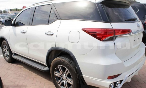 Buy Import Toyota Fortuner White Car in Import - Dubai in Region of Bouenza Buy Import Toyota Fortuner White Car in Import - Dubai in Region of Bouenza