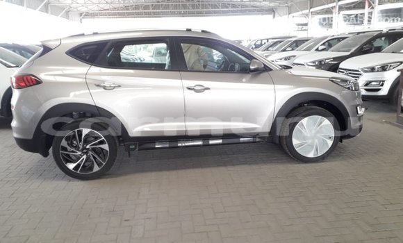 Buy Import Hyundai Tucson Other Car in Import - Dubai in Region of Bouenza Buy Import Hyundai Tucson Other Car in Import - Dubai in Region of Bouenza