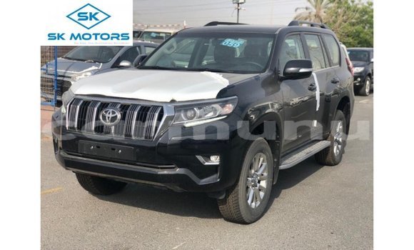 Acheter Import Voiture Toyota Prado Noir à Import - Dubai, Région de la Bouenza