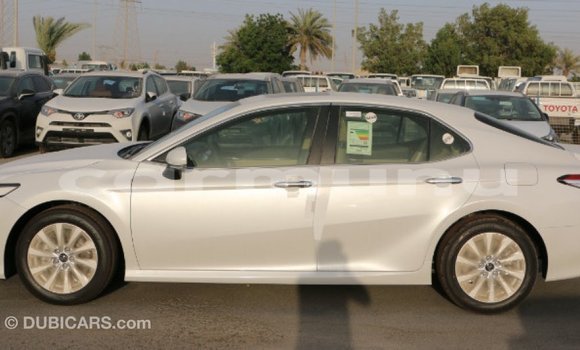Buy Import Toyota Camry White Car in Import - Dubai in Region of Bouenza Buy Import Toyota Camry White Car in Import - Dubai in Region of Bouenza