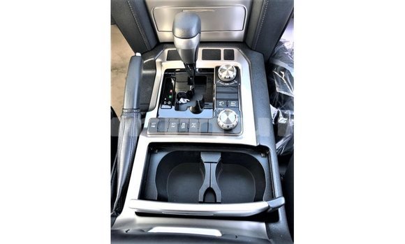 Acheter Import Voiture Toyota Land Cruiser Autre à Import - Dubai, Région de la Bouenza Acheter Import Voiture Toyota Land Cruiser Autre à Import - Dubai, Région de la Bouenza