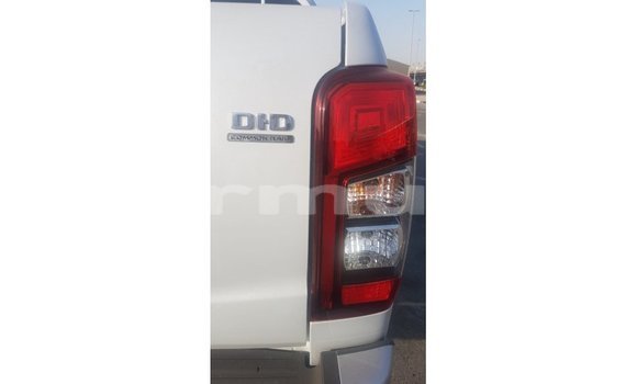 Acheter Import Voiture Mitsubishi L200 Blanc à Import - Dubai, Région de la Bouenza Acheter Import Voiture Mitsubishi L200 Blanc à Import - Dubai, Région de la Bouenza