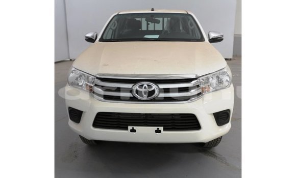 Acheter Import Voiture Toyota Hilux Blanc à Import - Dubai, Région de la Bouenza Acheter Import Voiture Toyota Hilux Blanc à Import - Dubai, Région de la Bouenza