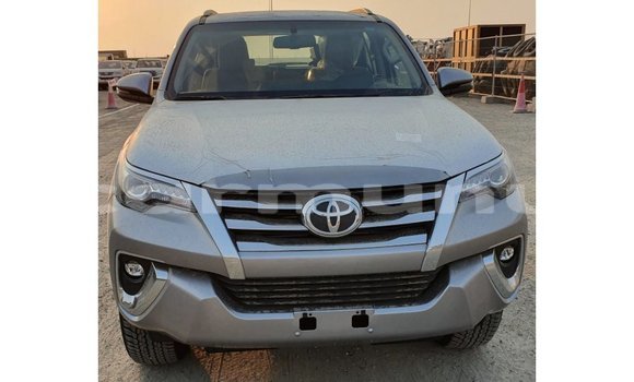 Buy Import Toyota Fortuner Other Car in Import - Dubai in Region of Bouenza