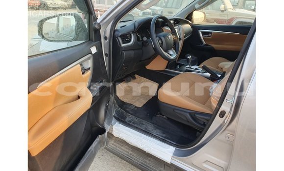 Buy Import Toyota Fortuner Other Car in Import - Dubai in Region of Bouenza Buy Import Toyota Fortuner Other Car in Import - Dubai in Region of Bouenza