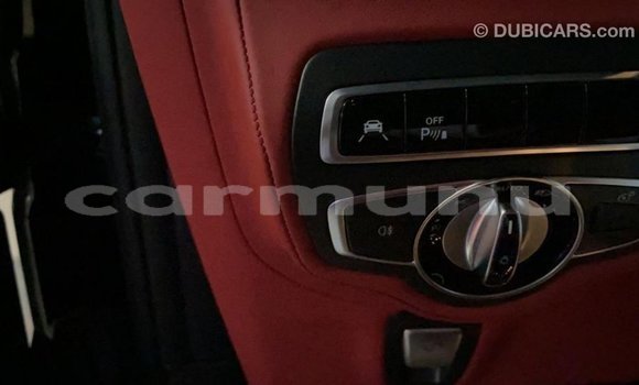 Acheter Import Voiture Mercedes-Benz 190 Noir à Import - Dubai, Région de la Bouenza Acheter Import Voiture Mercedes-Benz 190 Noir à Import - Dubai, Région de la Bouenza