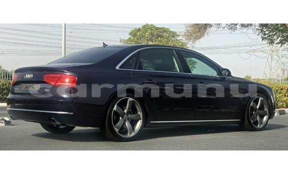Acheter Import Voiture Audi A8 Bleu à Import - Dubai, Région de la Bouenza Acheter Import Voiture Audi A8 Bleu à Import - Dubai, Région de la Bouenza
