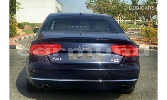 Acheter Import Voiture Audi A8 Bleu à Import - Dubai, Région de la Bouenza Acheter Import Voiture Audi A8 Bleu à Import - Dubai, Région de la Bouenza