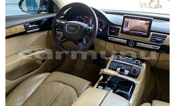 Acheter Import Voiture Audi A8 Bleu à Import - Dubai, Région de la Bouenza Acheter Import Voiture Audi A8 Bleu à Import - Dubai, Région de la Bouenza