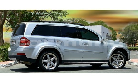 Acheter Import Voiture Mercedes-Benz 190 Autre à Import - Dubai, Région de la Bouenza Acheter Import Voiture Mercedes-Benz 190 Autre à Import - Dubai, Région de la Bouenza