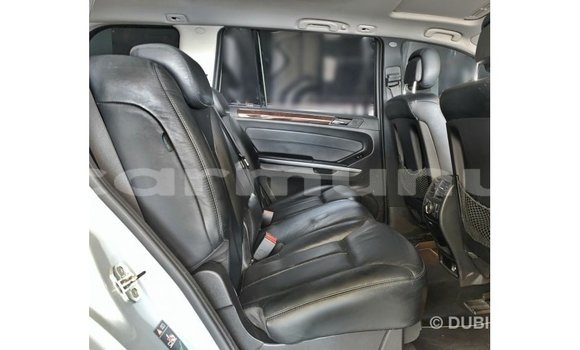 Acheter Import Voiture Mercedes-Benz 190 Autre à Import - Dubai, Région de la Bouenza Acheter Import Voiture Mercedes-Benz 190 Autre à Import - Dubai, Région de la Bouenza