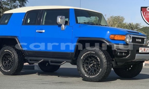 Acheter Import Voiture Toyota FJ Cruiser Bleu à Import - Dubai, Région de la Bouenza Acheter Import Voiture Toyota FJ Cruiser Bleu à Import - Dubai, Région de la Bouenza