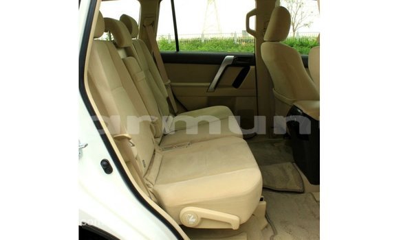 Acheter Import Voiture Toyota Prado Blanc à Import - Dubai, Région de la Bouenza Acheter Import Voiture Toyota Prado Blanc à Import - Dubai, Région de la Bouenza
