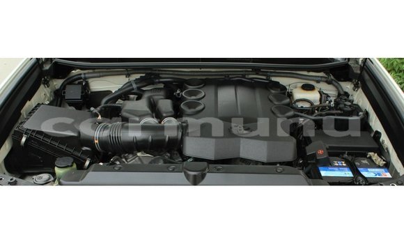 Acheter Import Voiture Toyota Prado Blanc à Import - Dubai, Région de la Bouenza Acheter Import Voiture Toyota Prado Blanc à Import - Dubai, Région de la Bouenza