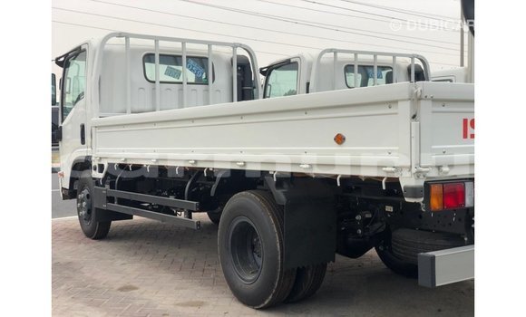 Acheter Import Utilitaire Isuzu FTR 850 Blanc à Import - Dubai, Région de la Bouenza Acheter Import Utilitaire Isuzu FTR 850 Blanc à Import - Dubai, Région de la Bouenza