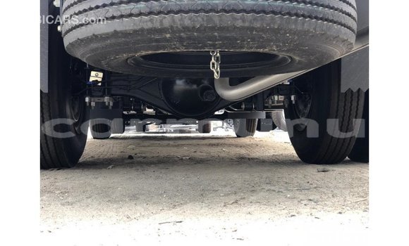 Acheter Import Utilitaire Isuzu FTR 850 Blanc à Import - Dubai, Région de la Bouenza Acheter Import Utilitaire Isuzu FTR 850 Blanc à Import - Dubai, Région de la Bouenza