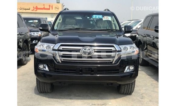 Buy Import Toyota Land Cruiser Black Car in Import - Dubai in Region of Bouenza Buy Import Toyota Land Cruiser Black Car in Import - Dubai in Region of Bouenza