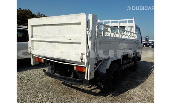 Buy Import Toyota Dyna White Truck in Import - Dubai in Region of Bouenza Buy Import Toyota Dyna White Truck in Import - Dubai in Region of Bouenza