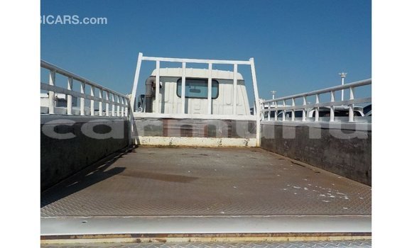 Buy Import Toyota Dyna White Truck in Import - Dubai in Region of Bouenza Buy Import Toyota Dyna White Truck in Import - Dubai in Region of Bouenza