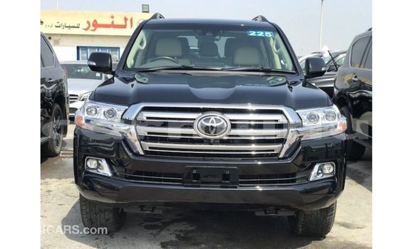 Buy Import Toyota Land Cruiser Black Car in Import - Dubai in Region of Bouenza Buy Import Toyota Land Cruiser Black Car in Import - Dubai in Region of Bouenza